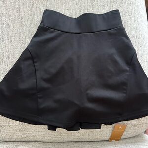 Black tennis skirt